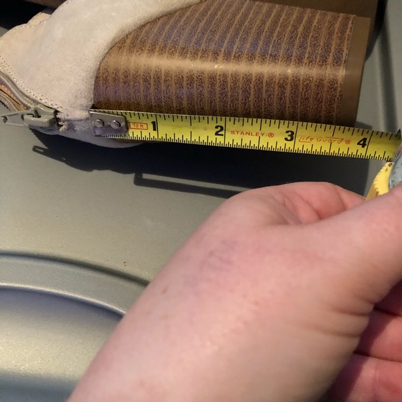 BNIB adorable sandals - Picture 5 of 6